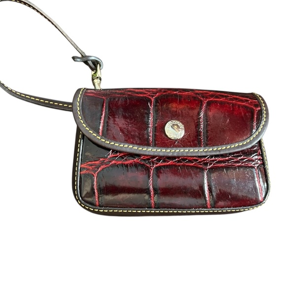 Dooney & Bourke Red Croc-Embossed Shoulder Bag - Picture 8 of 10